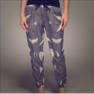 Lulu Lemon City Joggers