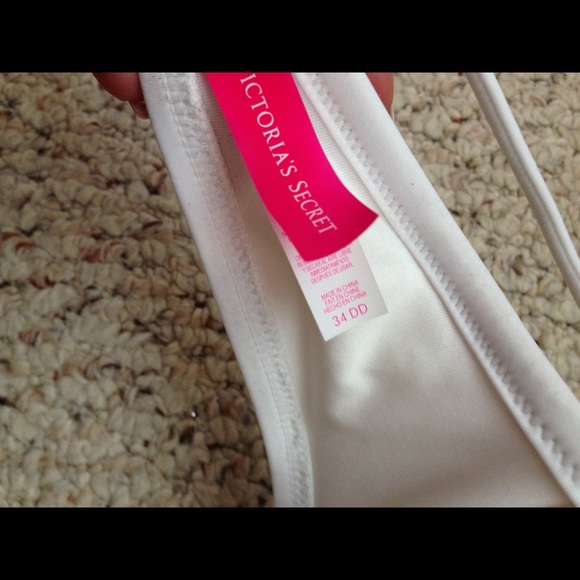 Victoria Secret bikini top! - Picture 3 of 4