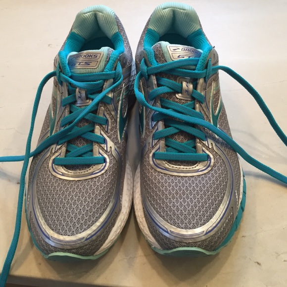 Brooks adrenaline running shoes