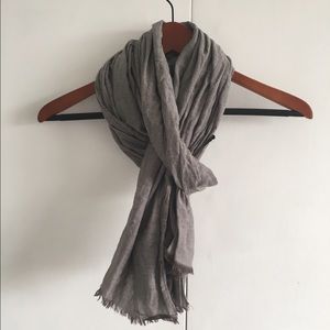 Grey scarf