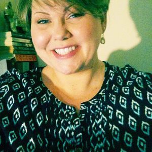 Meet your Posher, April