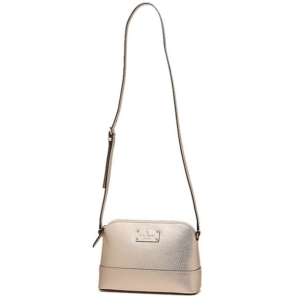 🚫 SOLD ON MERC 🚫 - Picture 2 of 4