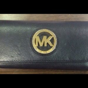 Authentic MK wallet