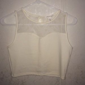 White/Creamy crop top