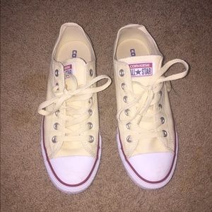 Off white/ Light Yellow converse