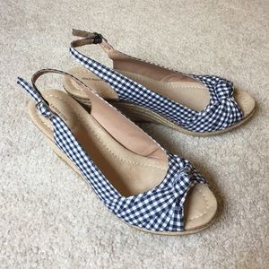 Navy & White checked wedges