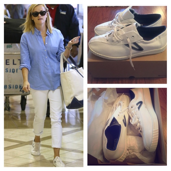 Brand new classic Tretorn Nylites!