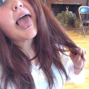 Meet your Posher, Becca