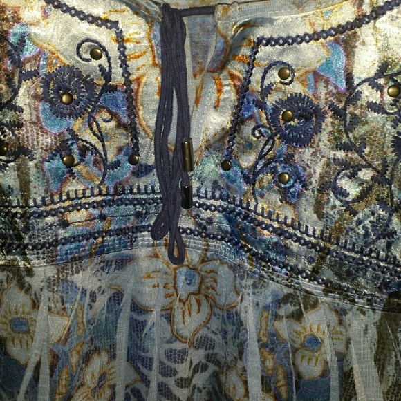 Flowy blue top - Picture 3 of 3