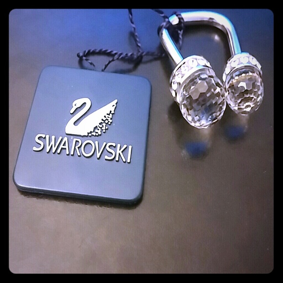 Swarovski keyring.