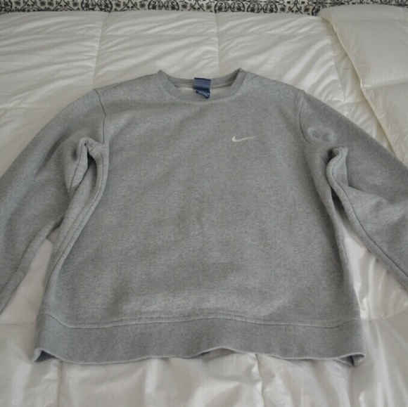 Crewneck Nike sweater