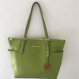 Michael kors jet set