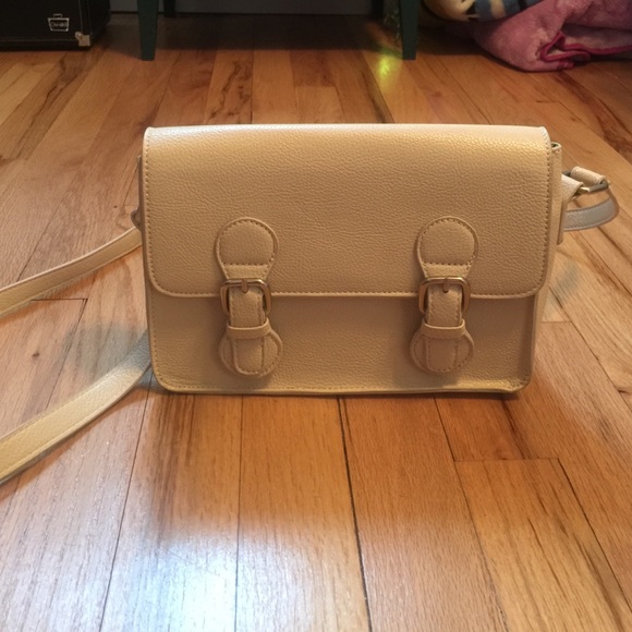 shoulder strap purse