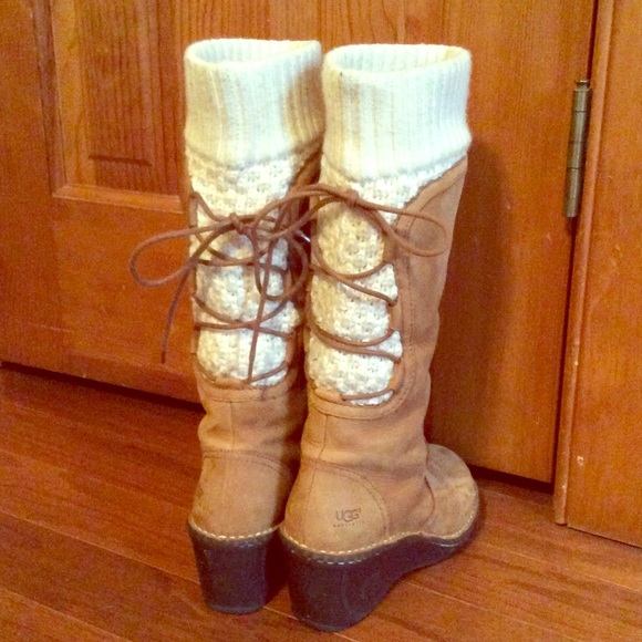 do you wear ugg boots with or without socks do you wear ugg boots with or without socks