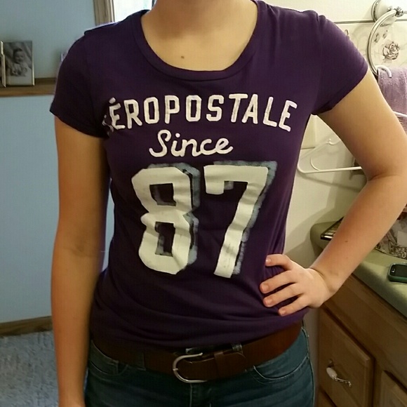 Aeropostale purple tee