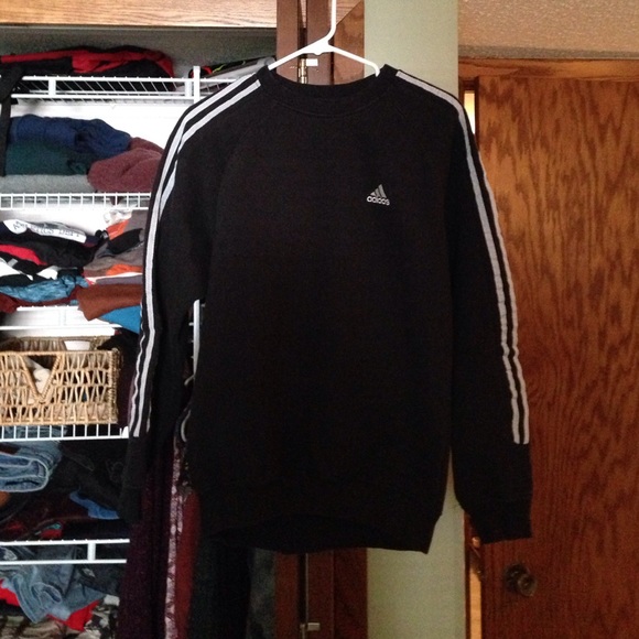 Adidas crew neck sweatshirt