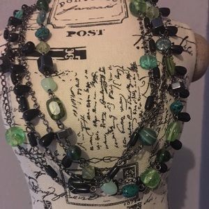 🚫SOLD on Ⓜ🚫Lia Sophia necklace