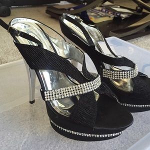 Elegant Black and Silver Heel