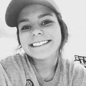 Meet your Posher, Jade