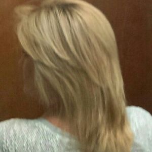 Meet your Posher, Leigh