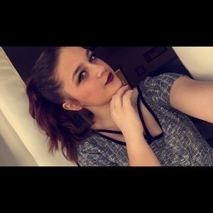 Meet your Posher, Noelle