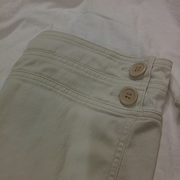 Zena Jeans Cute Capris - Picture 2 of 4