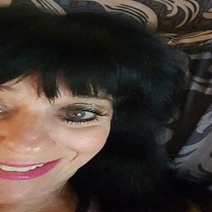 Meet your Posher, Cher