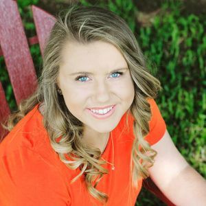 Meet your Posher, Alyson