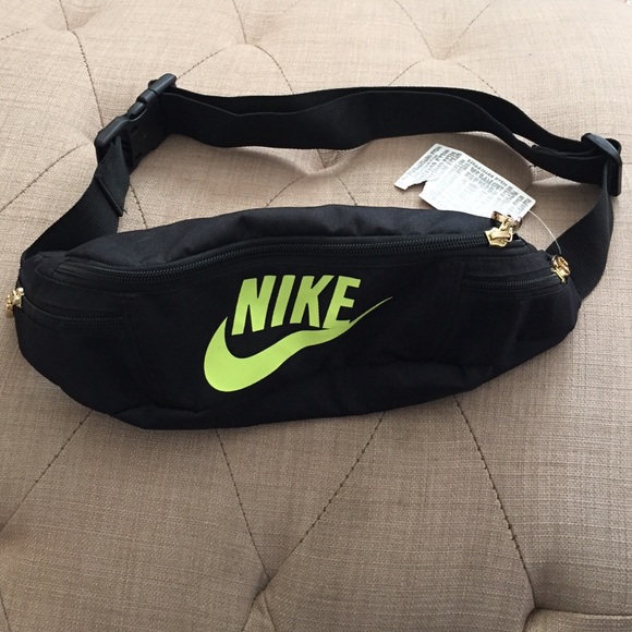 lime green fanny pack nike