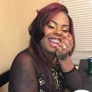 Meet your Posher, Ariel