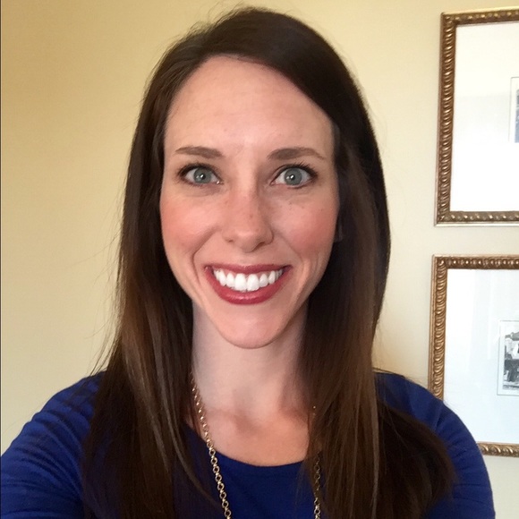 Meet your Posher, Kayla