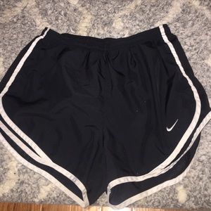 NIKE womens tempo running shorts