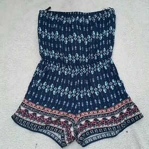 Pattern Romper
