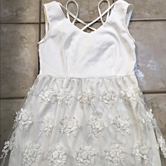 white chiffon/crochet overlay dress! LAST CHANCE - Picture 3 of 4