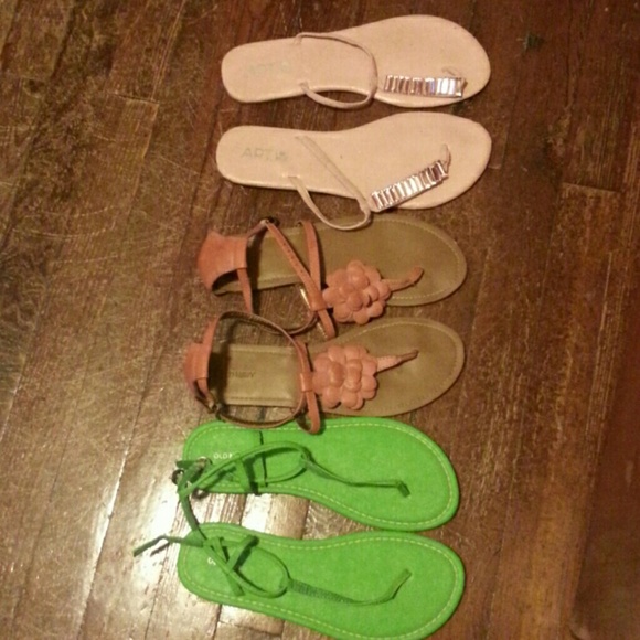 Shoes - Picture 2 of 2