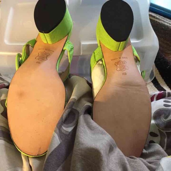 Sandals - Picture 3 of 4