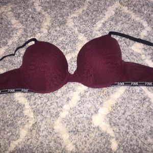 PINK VICTORIA SECRET BRA