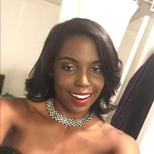 Meet your Posher, Jenna