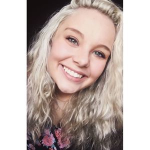 Meet your Posher, Abigail