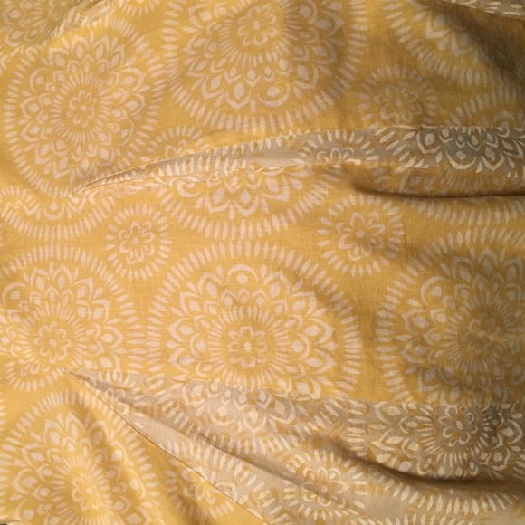 Yellow fun soft linen knee length skirt from LOFT - Picture 4 of 4