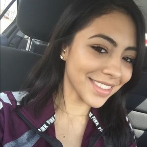 Meet your Posher, Cindy