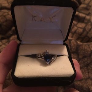 10K white gold sapphire and diamond ring