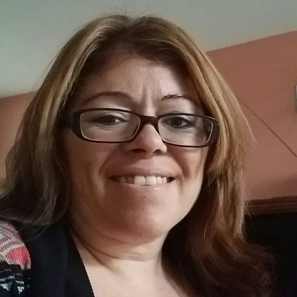 Meet your Posher, Monica - Picture 1 of 1