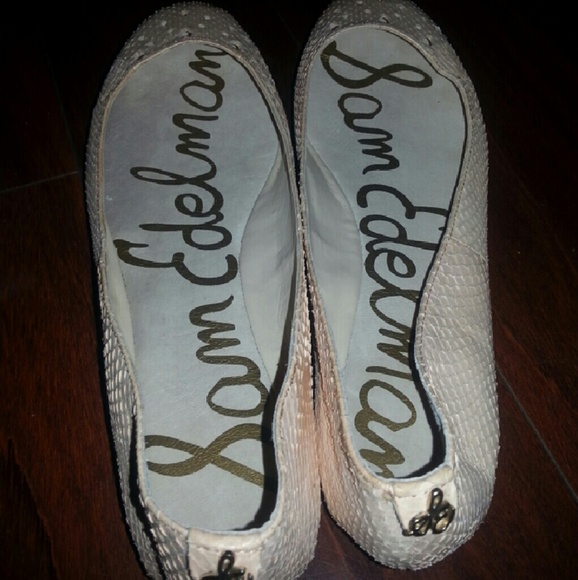 SOLD LOCALLY - Picture 2 of 4