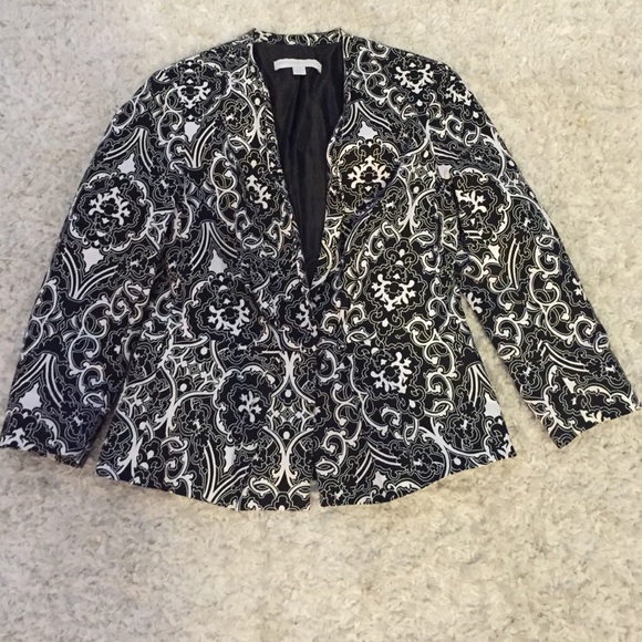 Blazer with peplum bottom