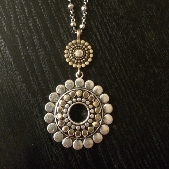 Lucky Brand Jewelry - 🆕♥NWOT Lucky Brand Double Pendant Necklace