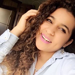 Meet your Posher, Thais