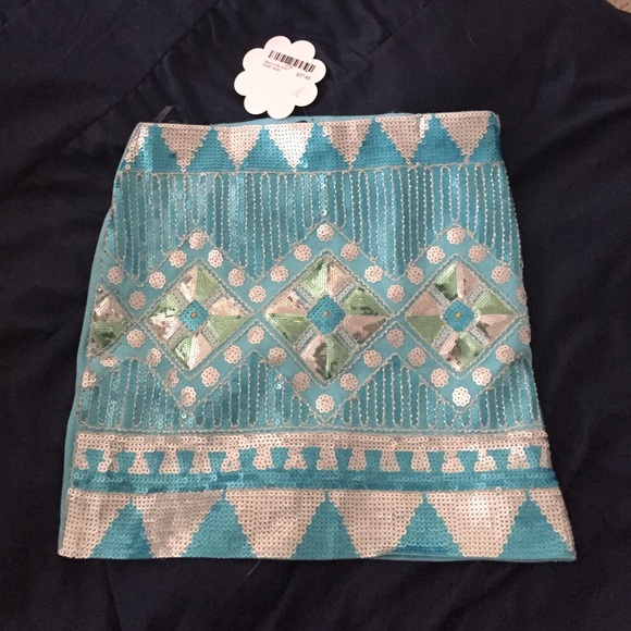 Sequin skirt NWT🆕 - Picture 2 of 2