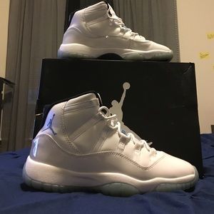 Air Jordan 11 (XI) Retro White/Columbia Blue
