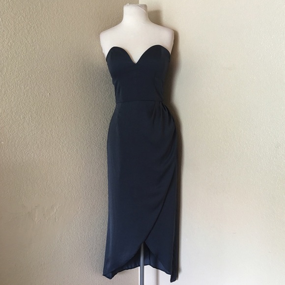 Navy blue formal gown 💙